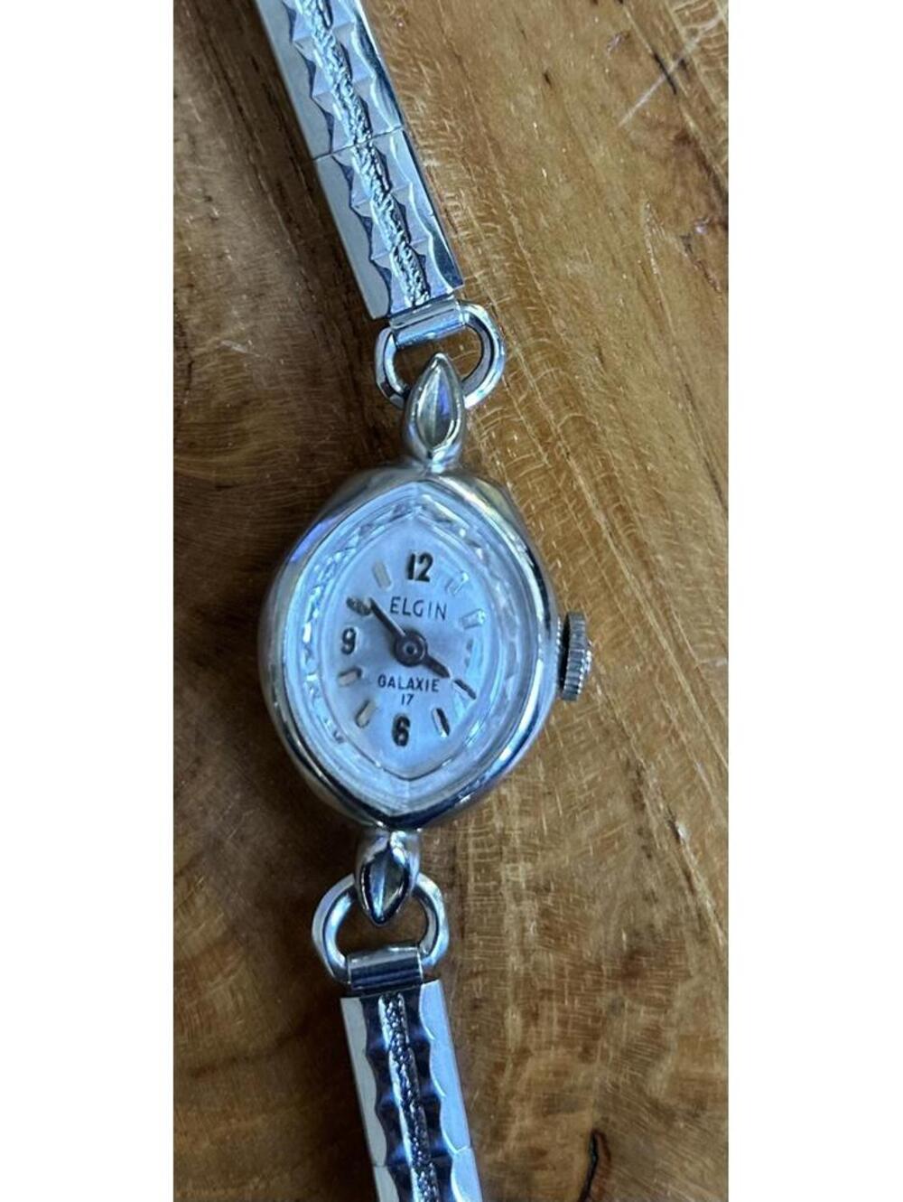 Vintage Elgin Galaxie Women's Wrist Watch